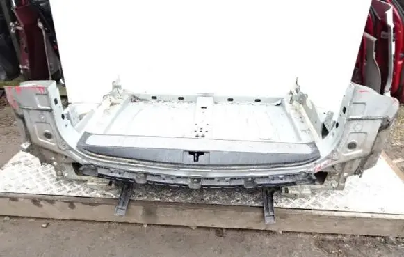 Opel Zafira C Trunk bottom trim panel 