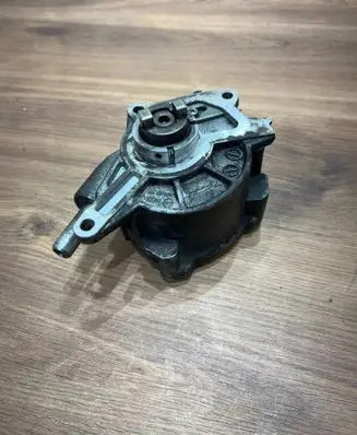 Mercedes-Benz CLS C219 Vacuum pump A6422300165 1231065