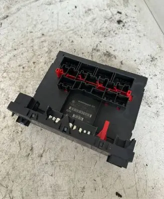 Volkswagen PASSAT B7 Comfort/convenience module 1k0937049n