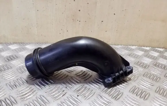 Ford Ranger Intercooler hose/pipe JB3Q6K770AC