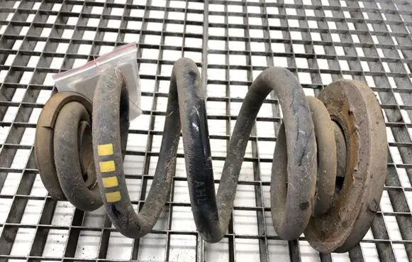 Volkswagen Transporter - Caravelle T6 Rear coil spring 