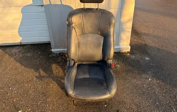 Peugeot 4007 Front passenger seat 