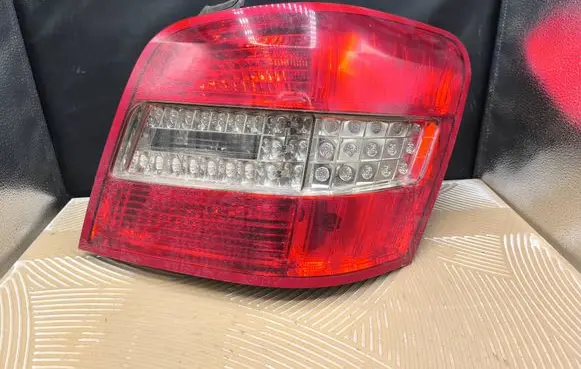 Mercedes-Benz GLK (X204) Rear/tail lights 2048202664