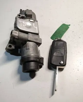 Volkswagen Multivan T5 Ignition lock 4B0905851M