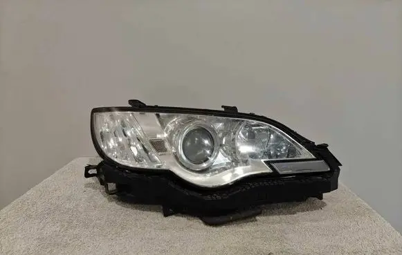 Subaru Legacy Headlight/headlamp 10020953 A045053 10020954