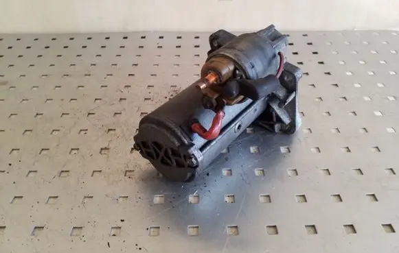 Nissan Qashqai+2 Starter motor 23300JG70A