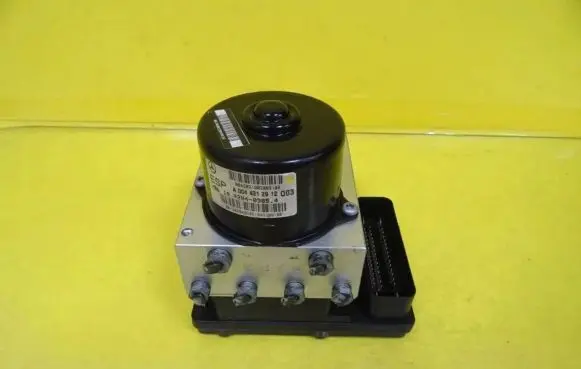 Mercedes-Benz C W203 ABS Pump A0325459132 00004108D1 A0044312912