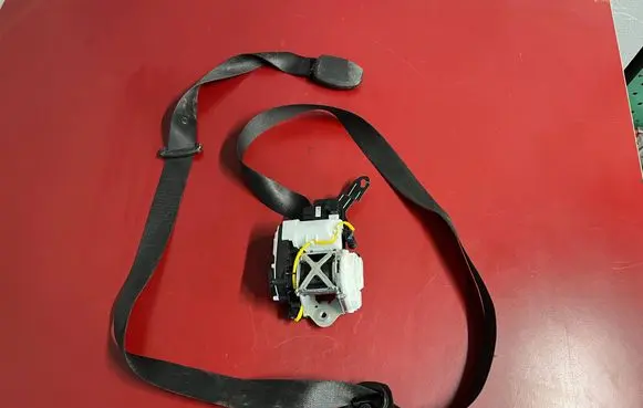 BMW X3 G01 Front seatbelt S1746995307 7469953