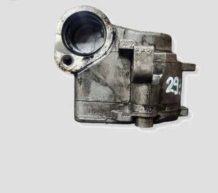 Volkswagen PASSAT CC Oil pump 03G115105C