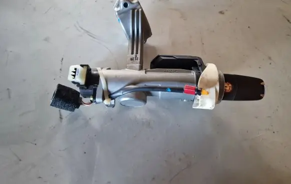 Opel Antara Ignition lock