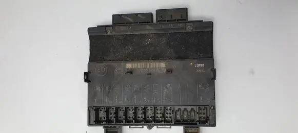 Mercedes-Benz SL R230 Seat control module A2308204426 FOTELA