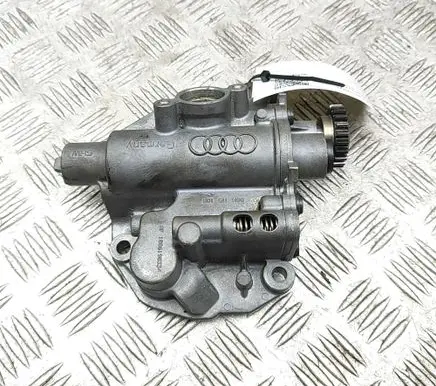 Audi A3 S3 8P Oil pump 06H115105 06H115121S