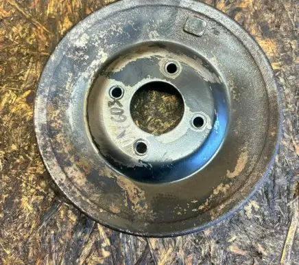 Mercedes-Benz E W124 Water pump pulley 6032050310
