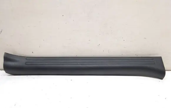 Nissan Juke I F15 Front sill trim cover 769B51KA2A