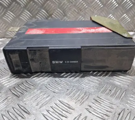 BMW 5 E39 CD/DVD changer 65128361584