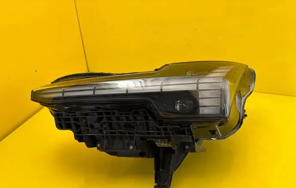 Volvo EX30 Headlight/headlamp 80000401