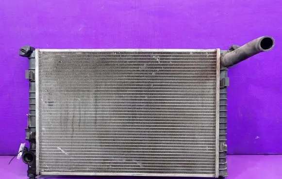 Coolant radiator