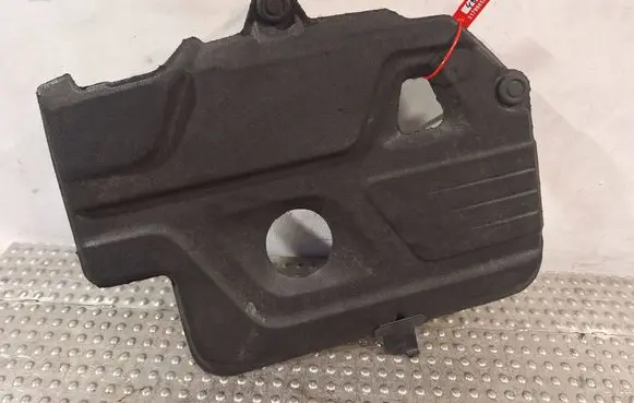 Engine cover (trim)