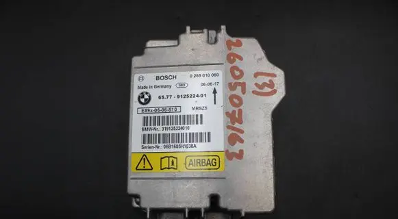 BMW 3 E90 E91 Airbag control unit/module 9125224 0285010060 S060651
