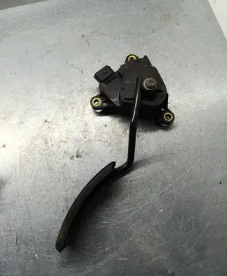Renault Scenic II - Grand scenic II Accelerator throttle pedal 8200159647