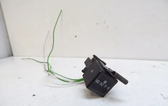 Mercedes-Benz C W202 Other relay 0025421719