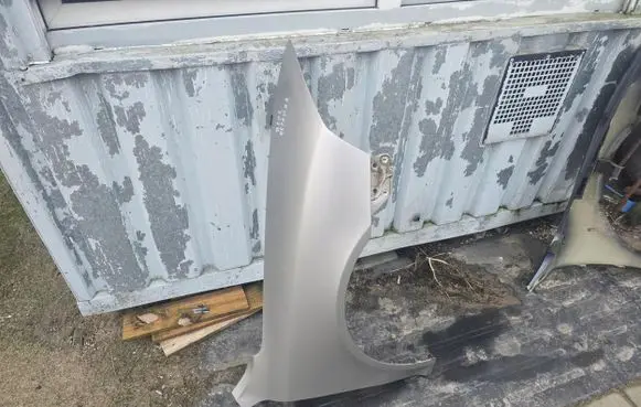Skoda Octavia Mk2 (1Z) Fender