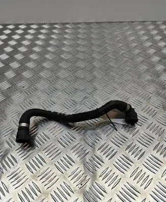 BMW 4 F32 F33 Engine coolant pipe/hose 8573187