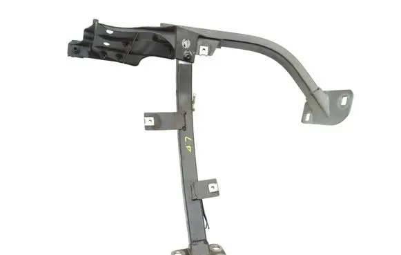 Audi A8 S8 D4 4H Fender mounting bracket 4H0821233 4H0821135D 4H0821395