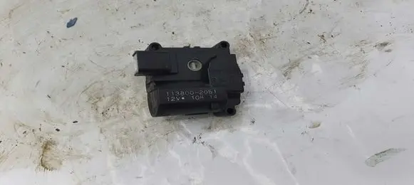 Toyota Corolla Verso E121 Air flap motor/actuator 1138002051