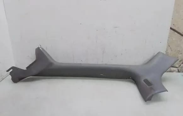 (A) pillar trim