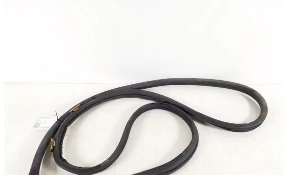 Toyota Corolla E120 E130 Rear door rubber seal (on body) 62332-12120