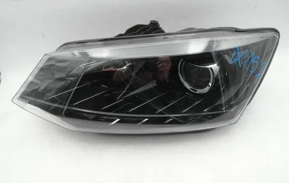 Skoda Fabia Mk3 (NJ) Headlight/headlamp 6V1941015B 1EL01182421 1EL1989