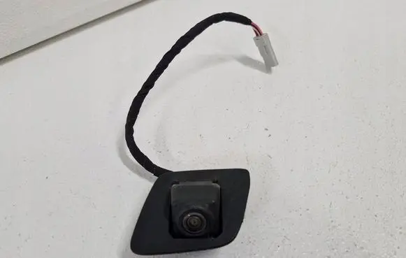 Opel Insignia B Rear bumper camera 39136563