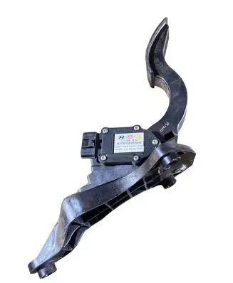 Hyundai Santa Fe Accelerator throttle pedal CGQ0345A2B100