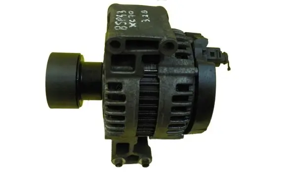 Volvo XC70 Generator/alternator 6G9N10300LA 8SP43