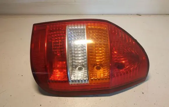 Opel Zafira A Rear/tail lights 62281