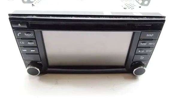 Radio/CD/DVD/GPS head unit