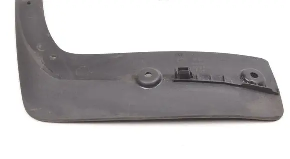 Volvo XC40 Front mudguard 32392715