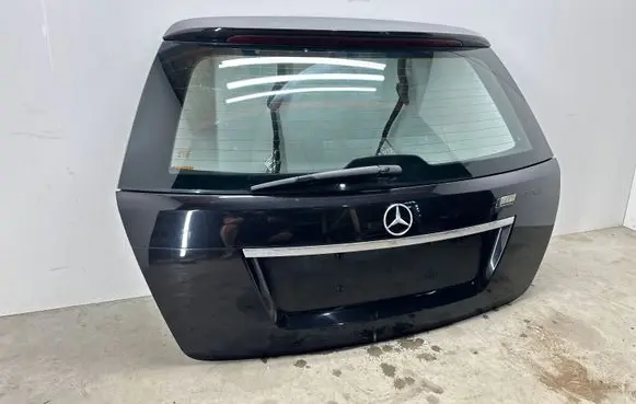 Mercedes-Benz C W204 Tailgate/trunk/boot lid