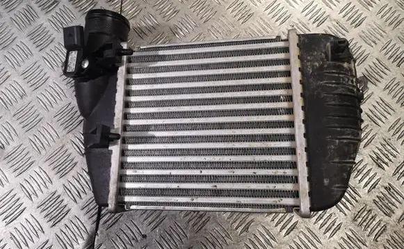 Audi A6 S6 C6 4F Intercooler radiator