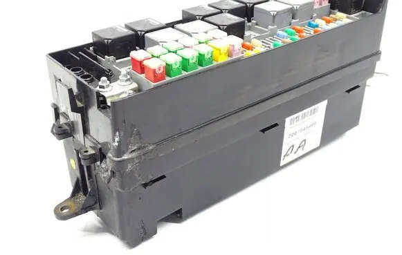 Land Rover Range Rover Sport L320 Fuse module 14290