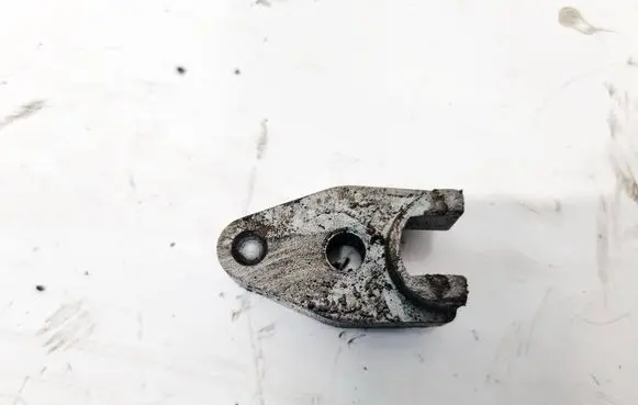 Volkswagen Cross Polo Fuel Injector clamp holder 03P216