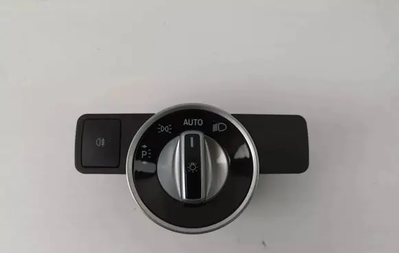Mercedes-Benz E W212 Light switch A2129050551 10091531