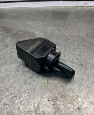Mercedes-Benz E W210 Ignition lock 2105450208 3042274210206111