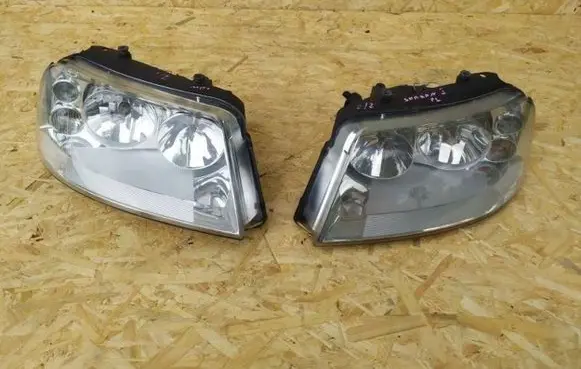 Volkswagen Sharan Headlights/headlamps set 