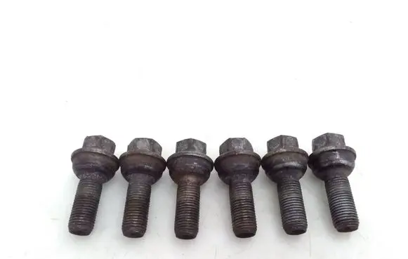 Nuts/bolts