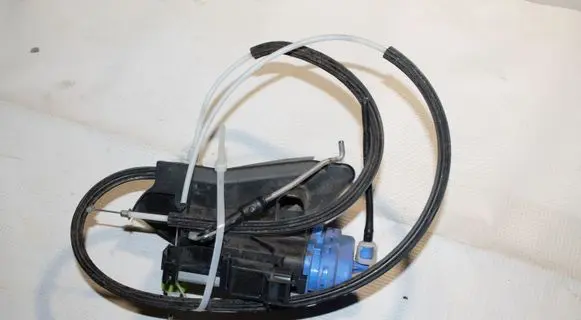 Audi A8 S8 D2 4D Rear door lock 4D0839015D