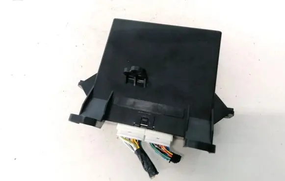 Subaru Legacy Comfort/convenience module 1776008463 177600-8463