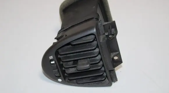 Jaguar XJ X40 Dashboard air vent grill cover trim GND6724AB