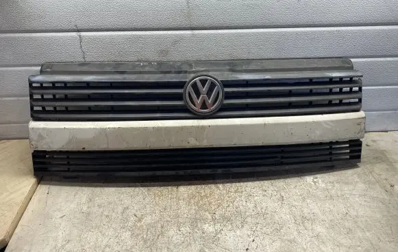 Fiat Ulysse Quarter panel pressure vent 701853653